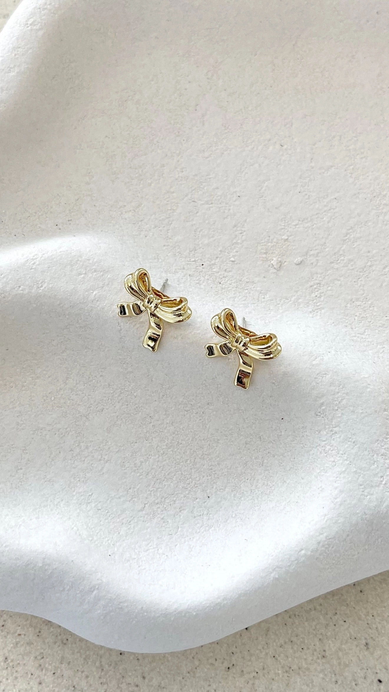 Bow Stud 18K Gold Plated Earrings - Gold