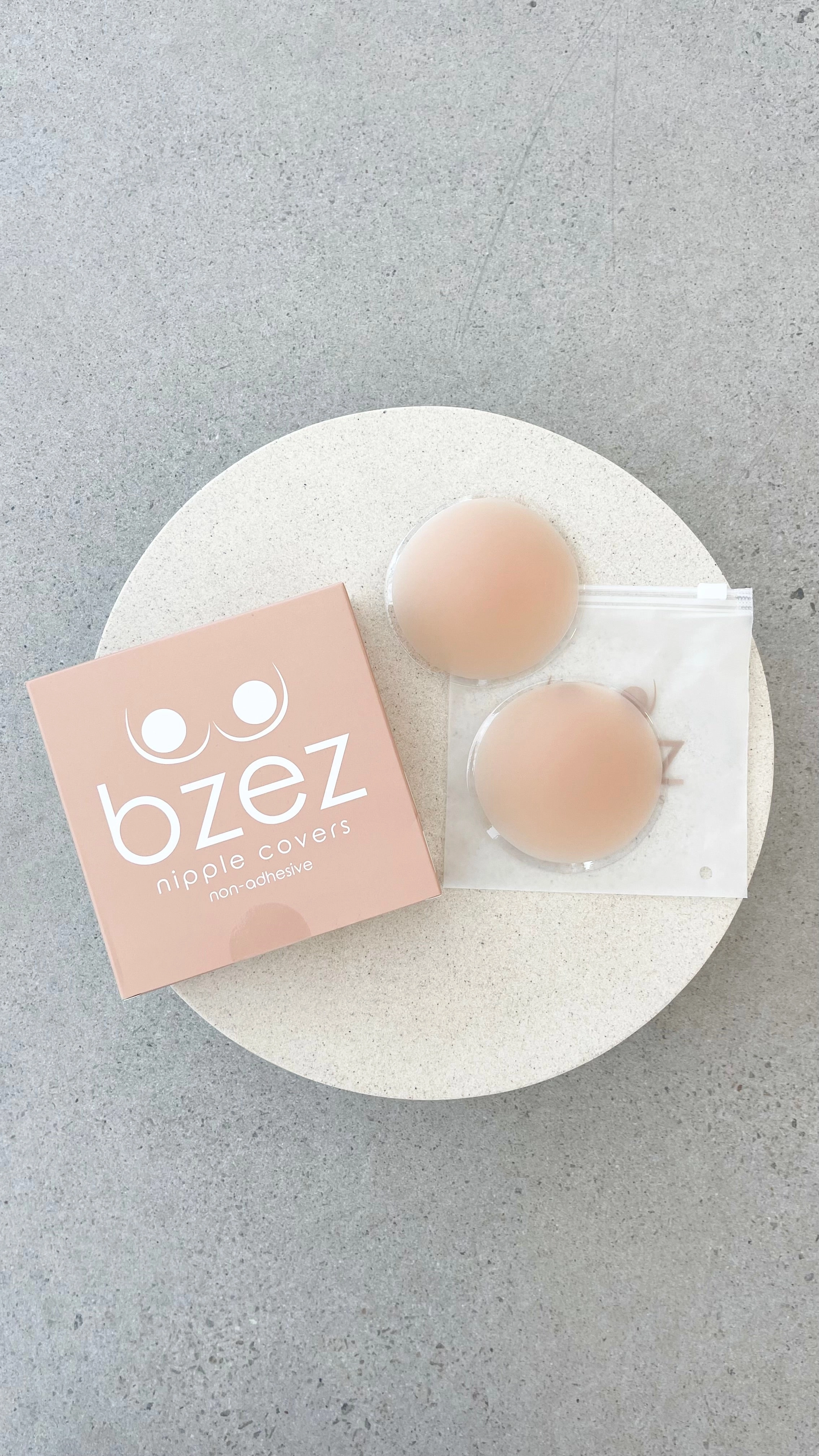 BZEZ Silicone Nipple Covers - Non adhesive - Bare