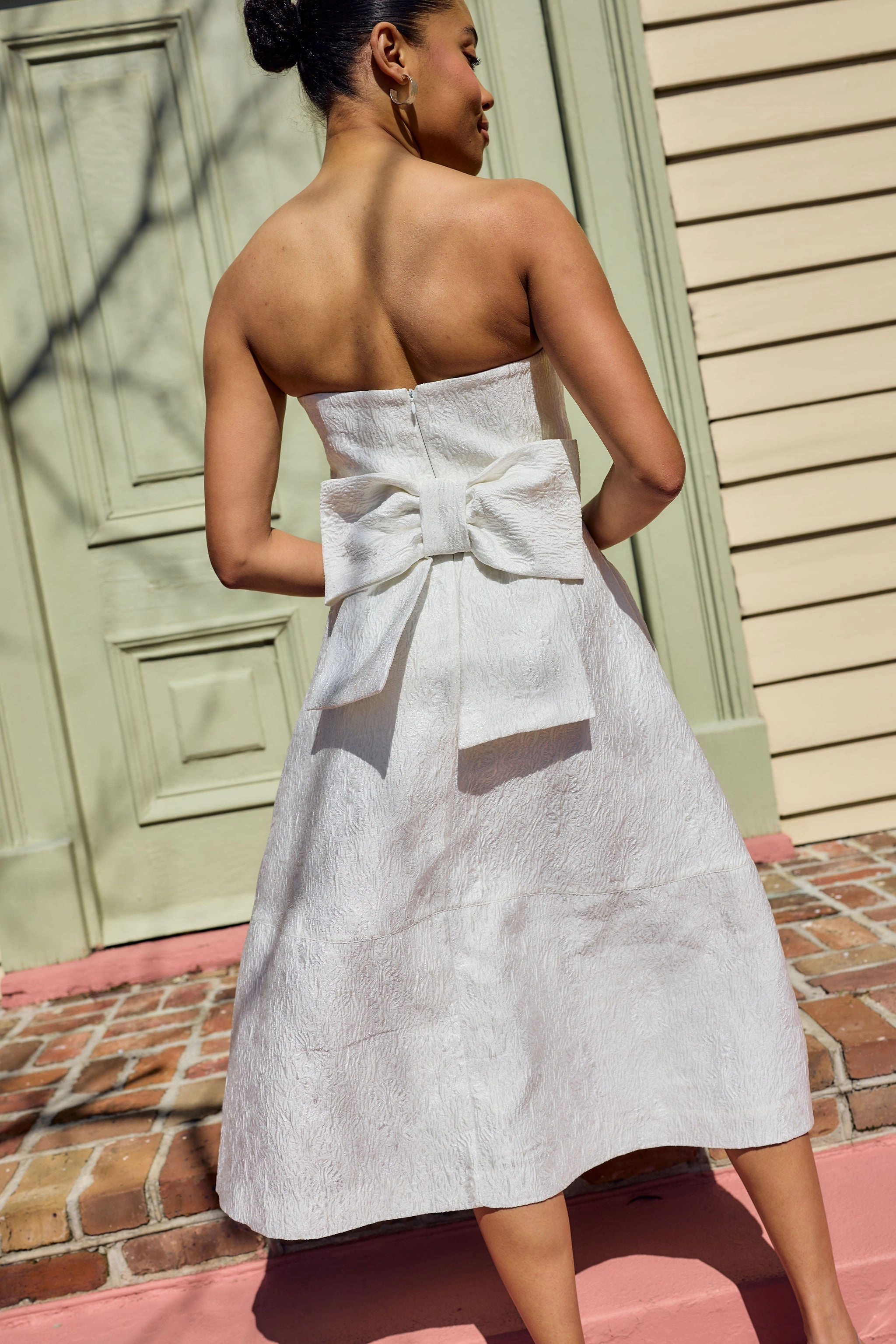 Catherine Dress White Sunflower Jacquard
