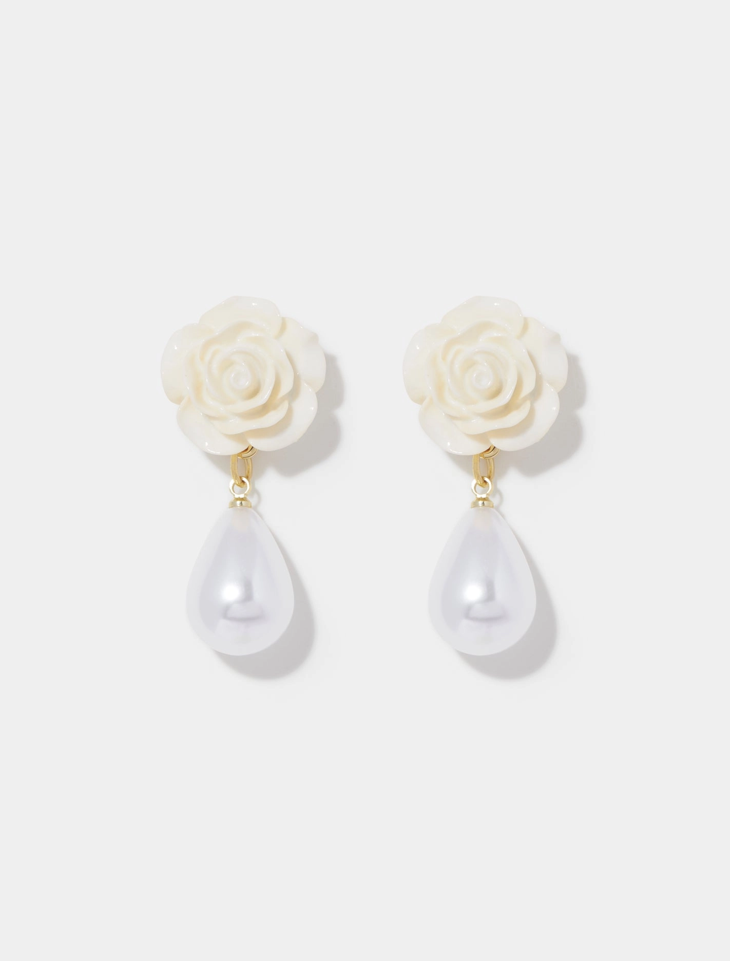 Fellie Flower Pearl Earrings