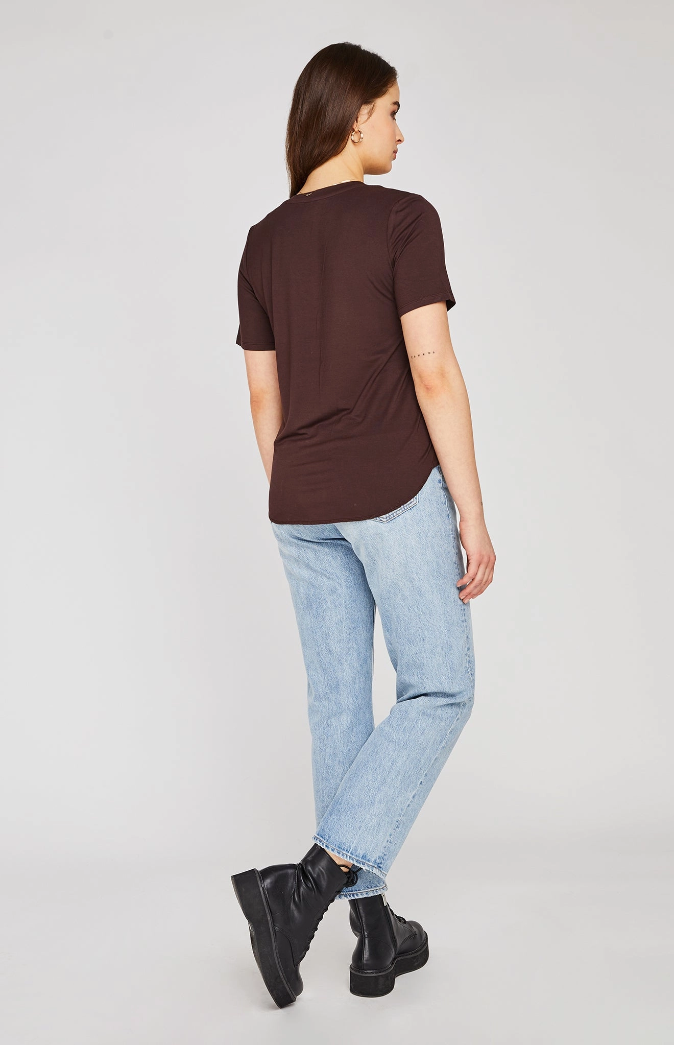 Lewis Tee