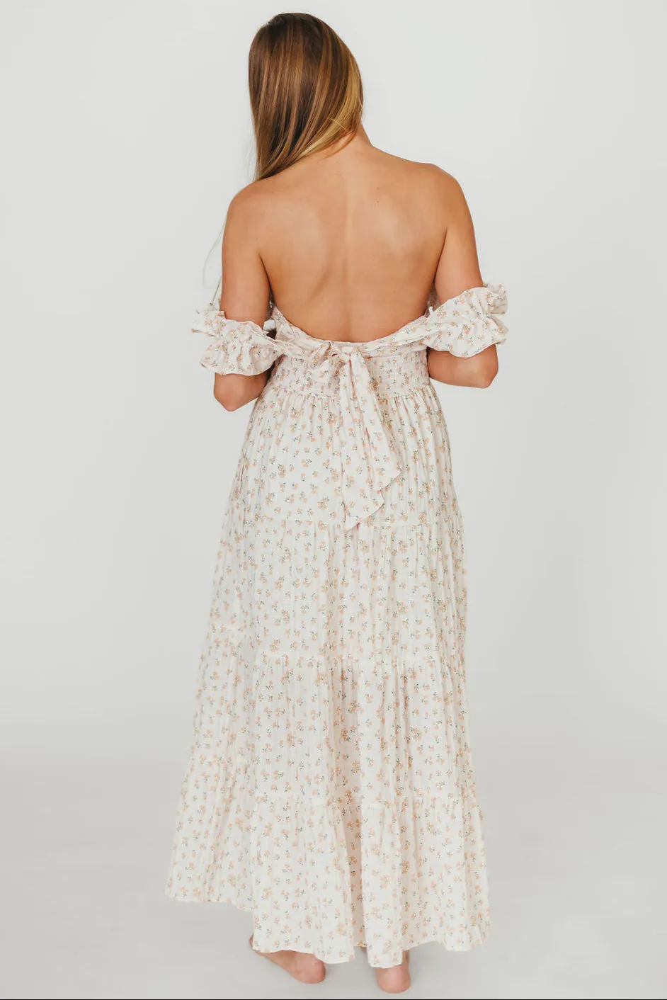 Margot Maxi Dress in Peach Floral