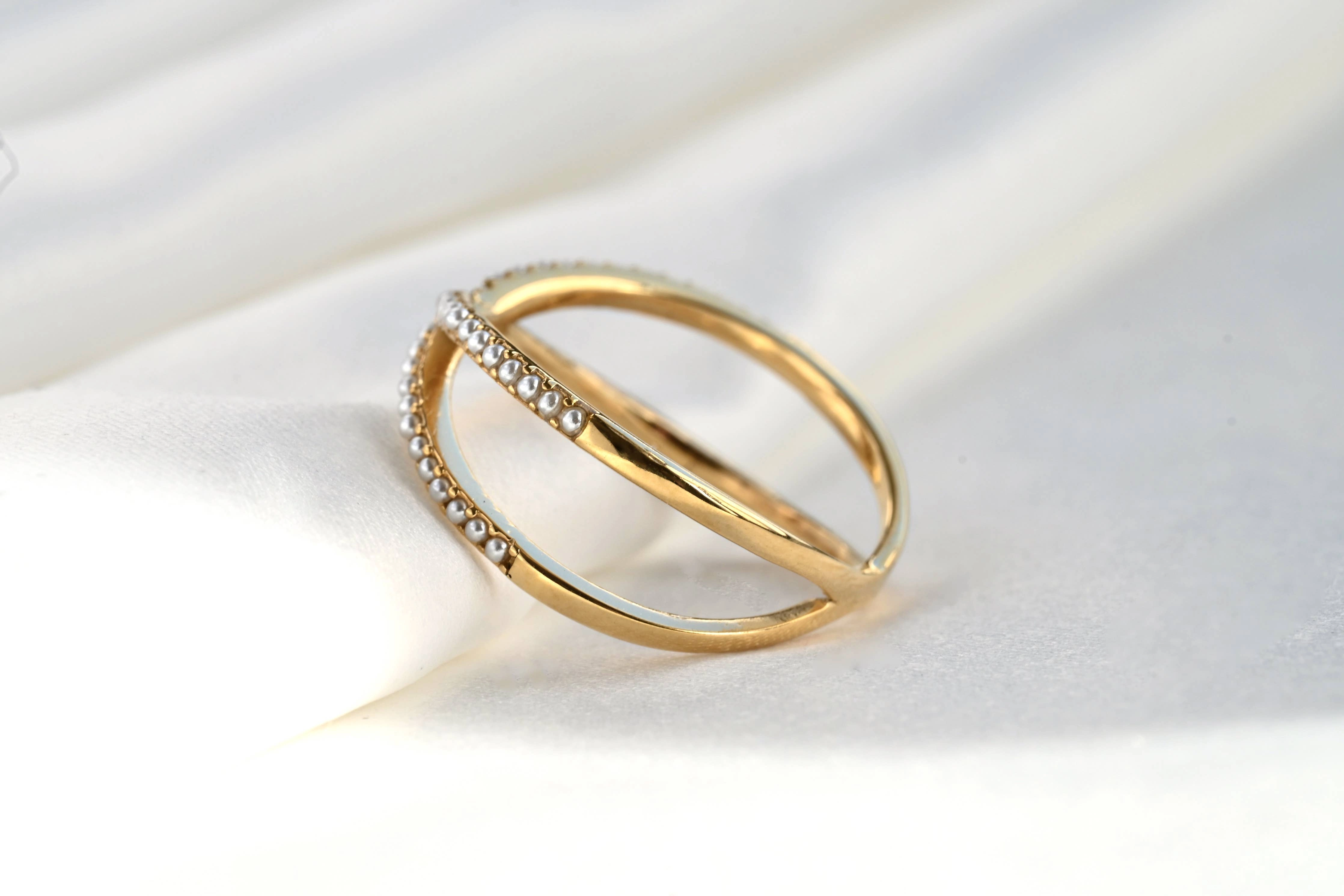 Pave Pearl Criss Cross Ring - Waterproof Gold X Pearl Ring