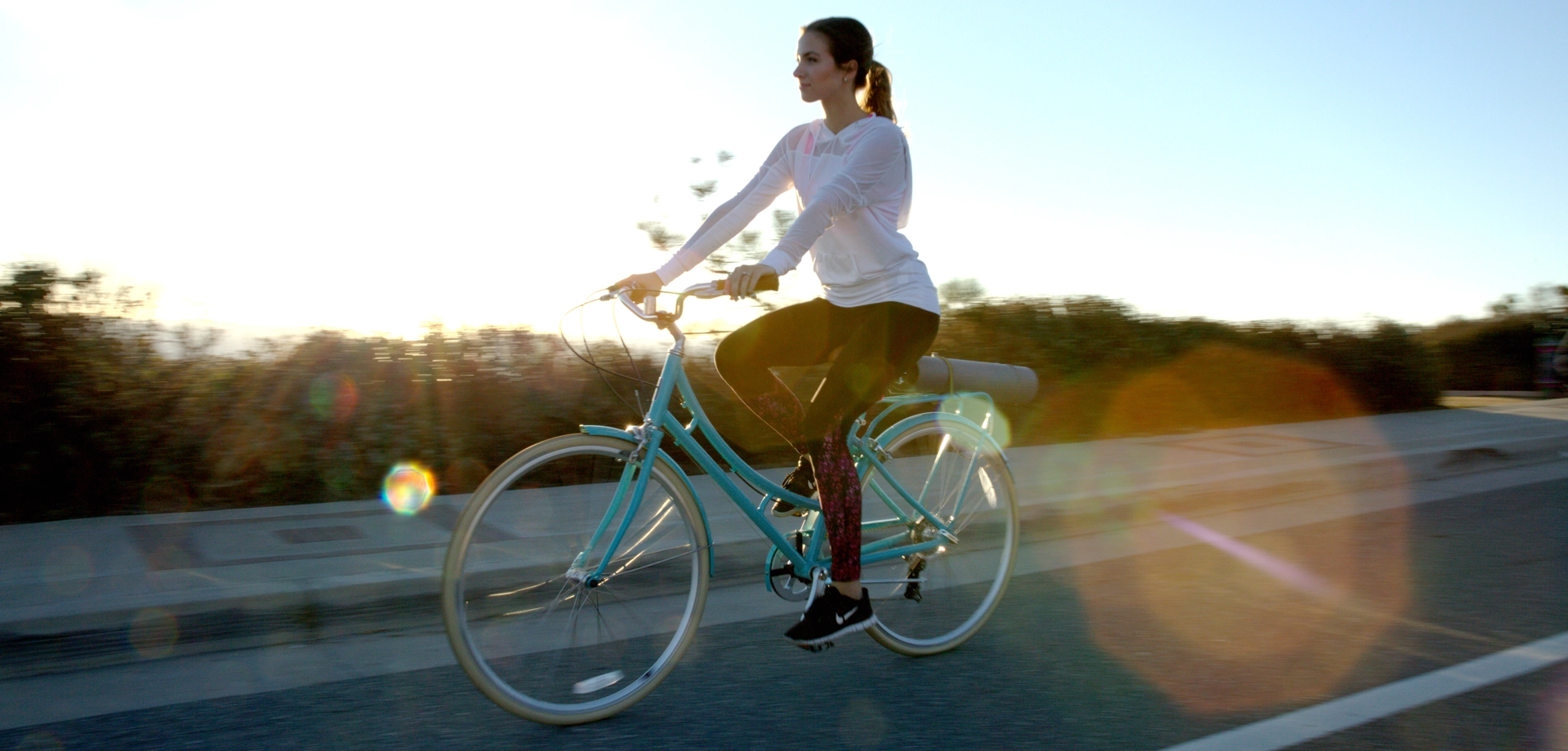 sixthreezero Ride in the Park Women's 7 Speed Touring City Bike with Rear Rack